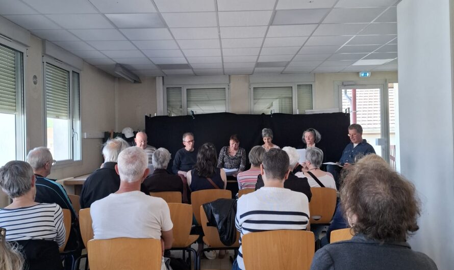 Retour en images sur  » La lecture du carnet sensible au cœur des vennes » qui a eu lieu ce jeudi 23 avril au Centre Social.